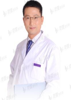 王文俊