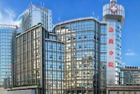重庆大学附属三峡医院01.jpg